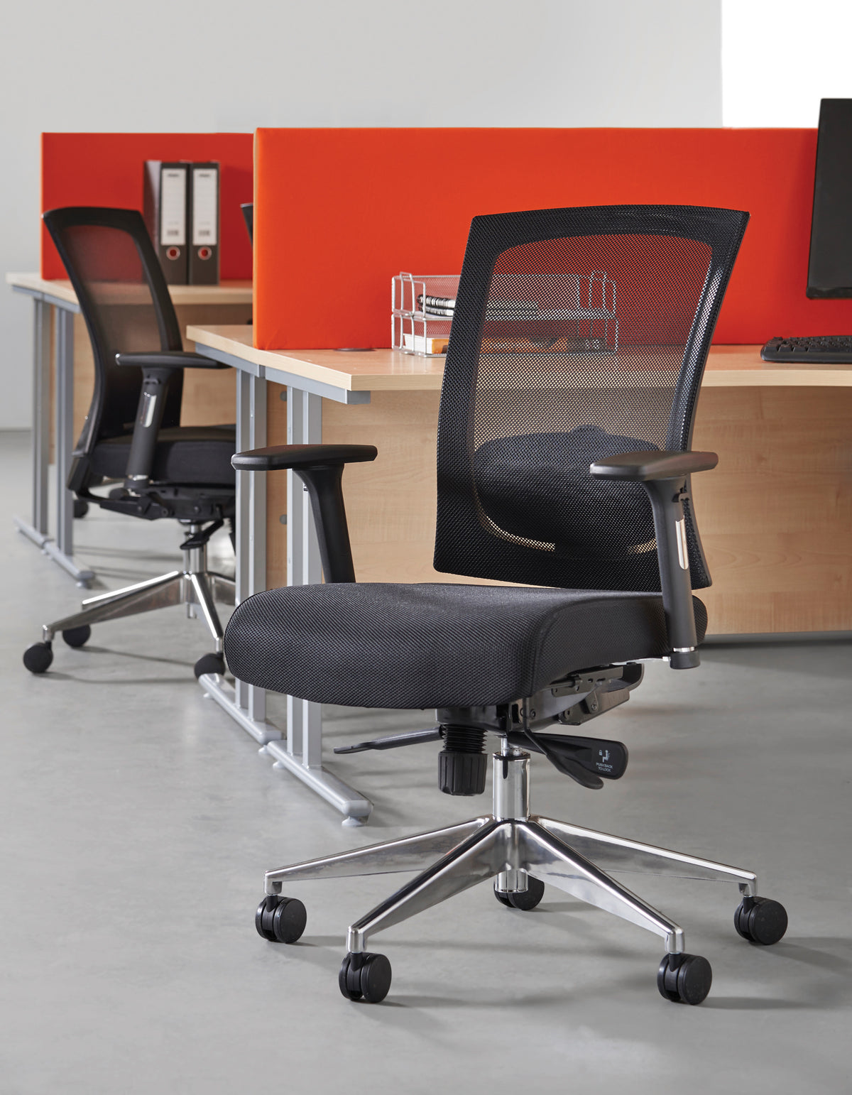 Gemini mesh task chair with no arms - black - view 5