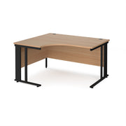 Maestro 25 left hand ergonomic desk 1400mm wide - black cable managed leg frame, Beech top - view 1