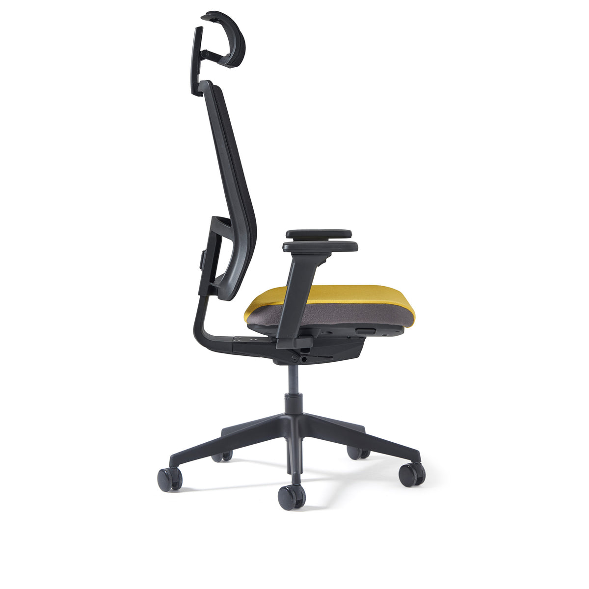 Miku mesh task chairs with integrated seat slide, back height adjustment, synchronised mechanism, head rest and 4D adjustable arms made to order - view 4